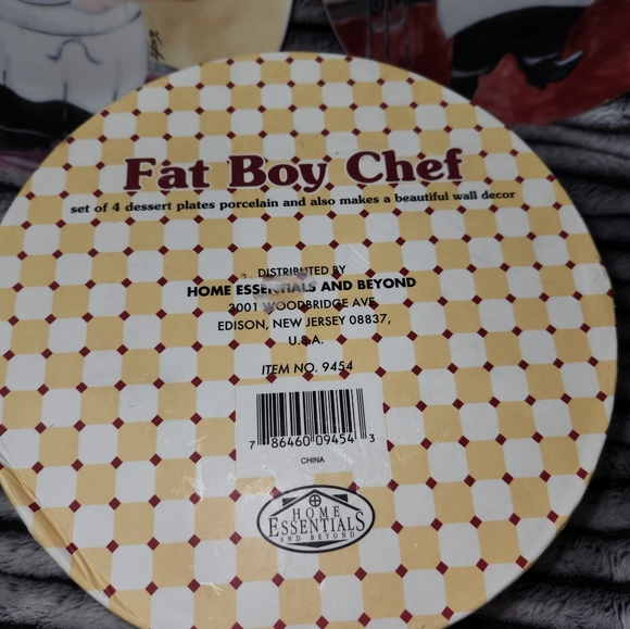 Fat Boy Chef Set of 4 Dessert plate porcelain home essentials and beyond - Picture 8 of 11